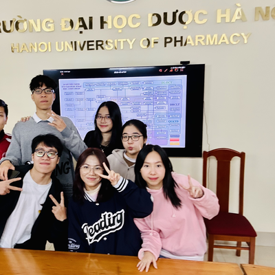 Mở cánh cửa thế giới từ giảng đường Trường Đại học Dược Hà Nội.